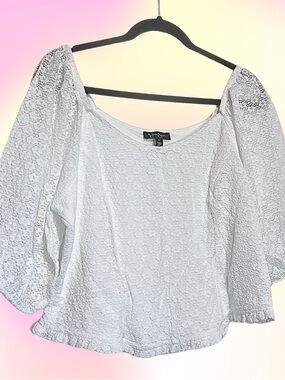 Jessica Simpson White Floral Lace Puff-Sleeve Blouse